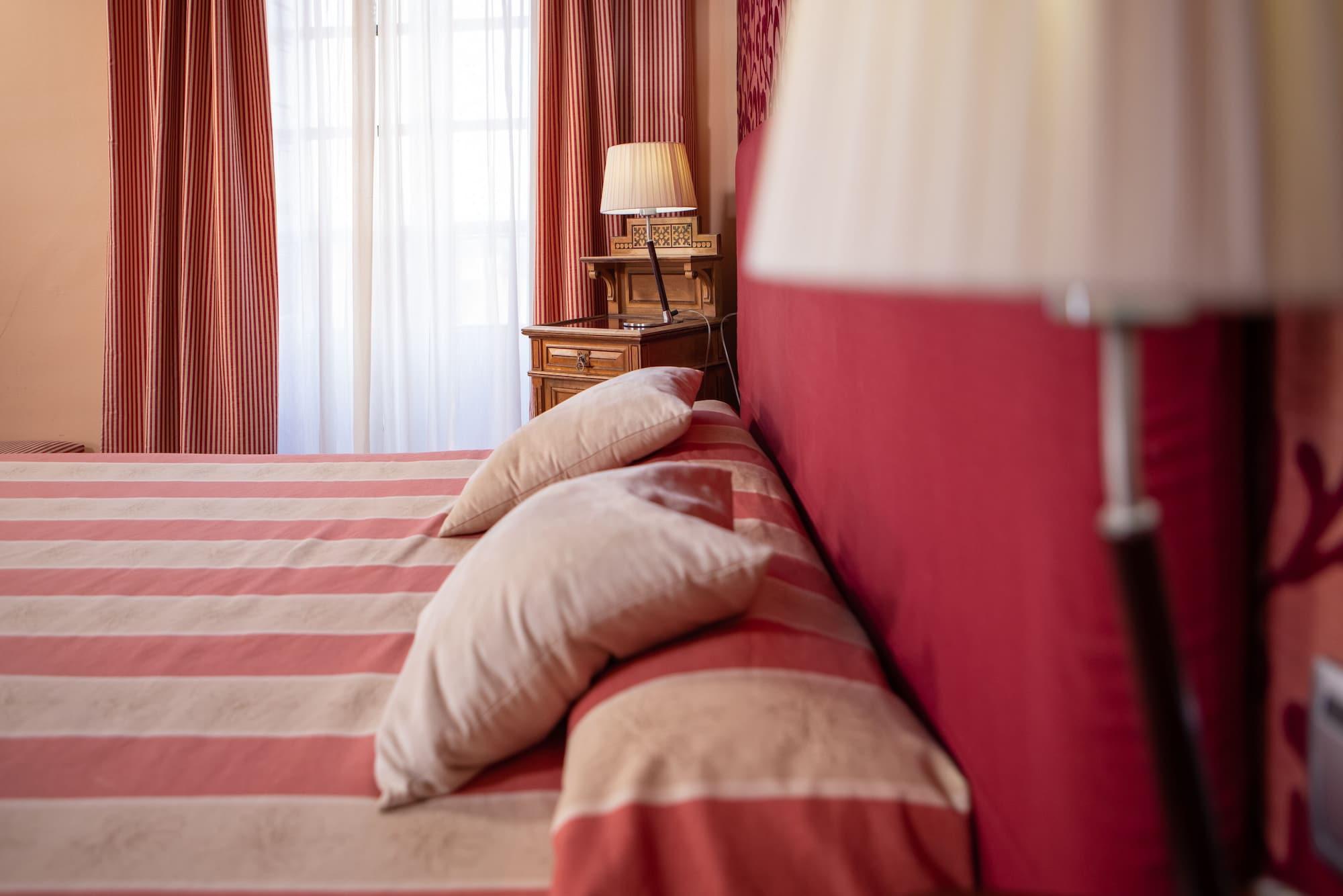 Rvhotels Palau Lo Mirador Турруеля-да-Монґрі Екстер'єр фото