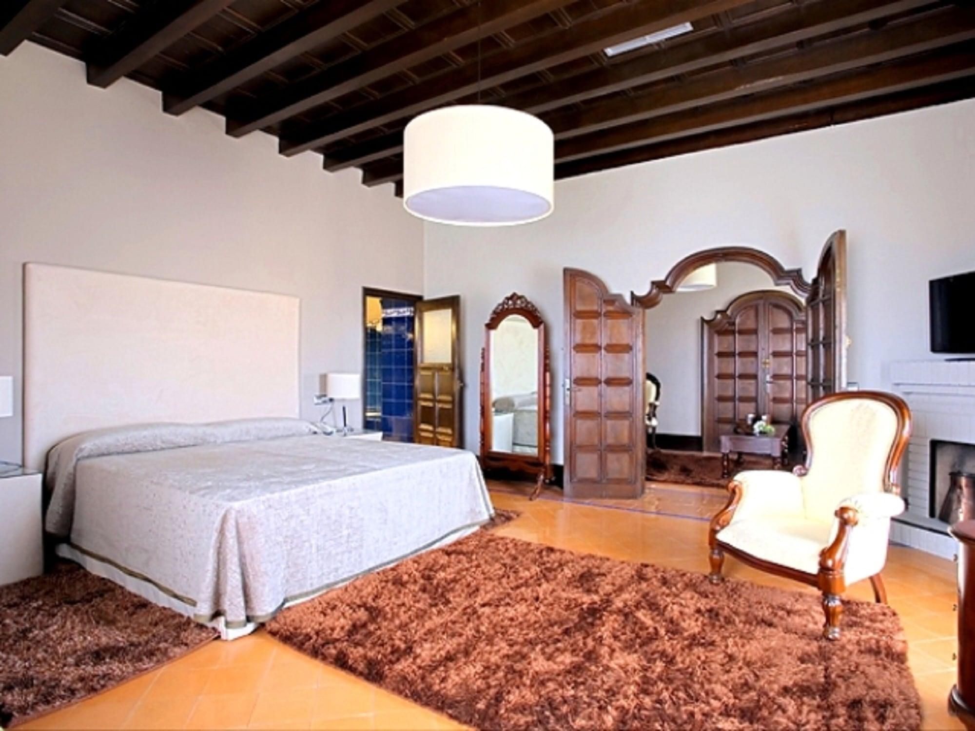 Rvhotels Palau Lo Mirador Турруеля-да-Монґрі Екстер'єр фото